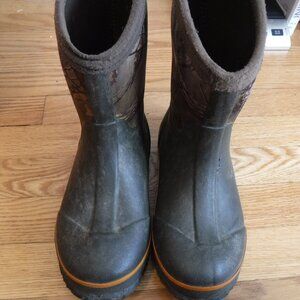 Realtree Fans Kids Size 2 (Big Kids) Outdoor Boots